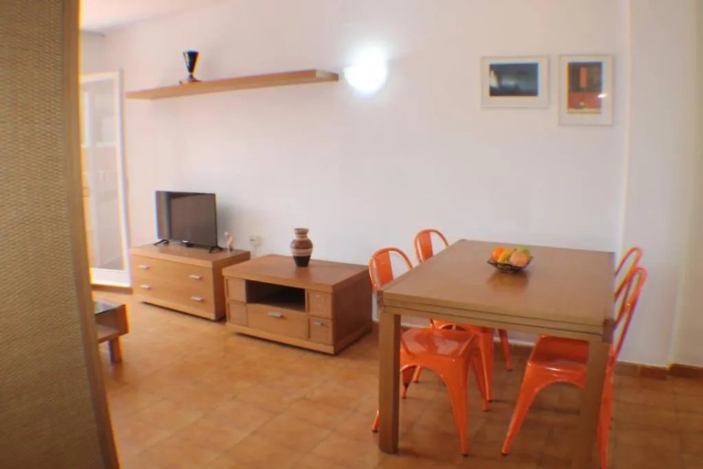 Agi Montserrat Apartment Roses Spain
